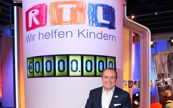 RTL-Moderator Wolfram Kons berichtet wieder rund um die Uhr vom „RTL-Spendenmarathon“. Foto: RTL/Frank Hempel